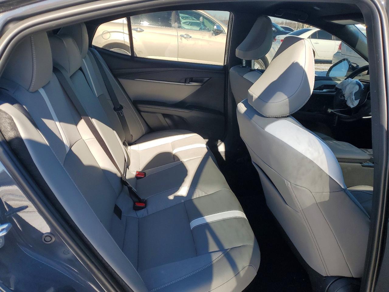 2025 TOYOTA CAMRY XSE photo 19
