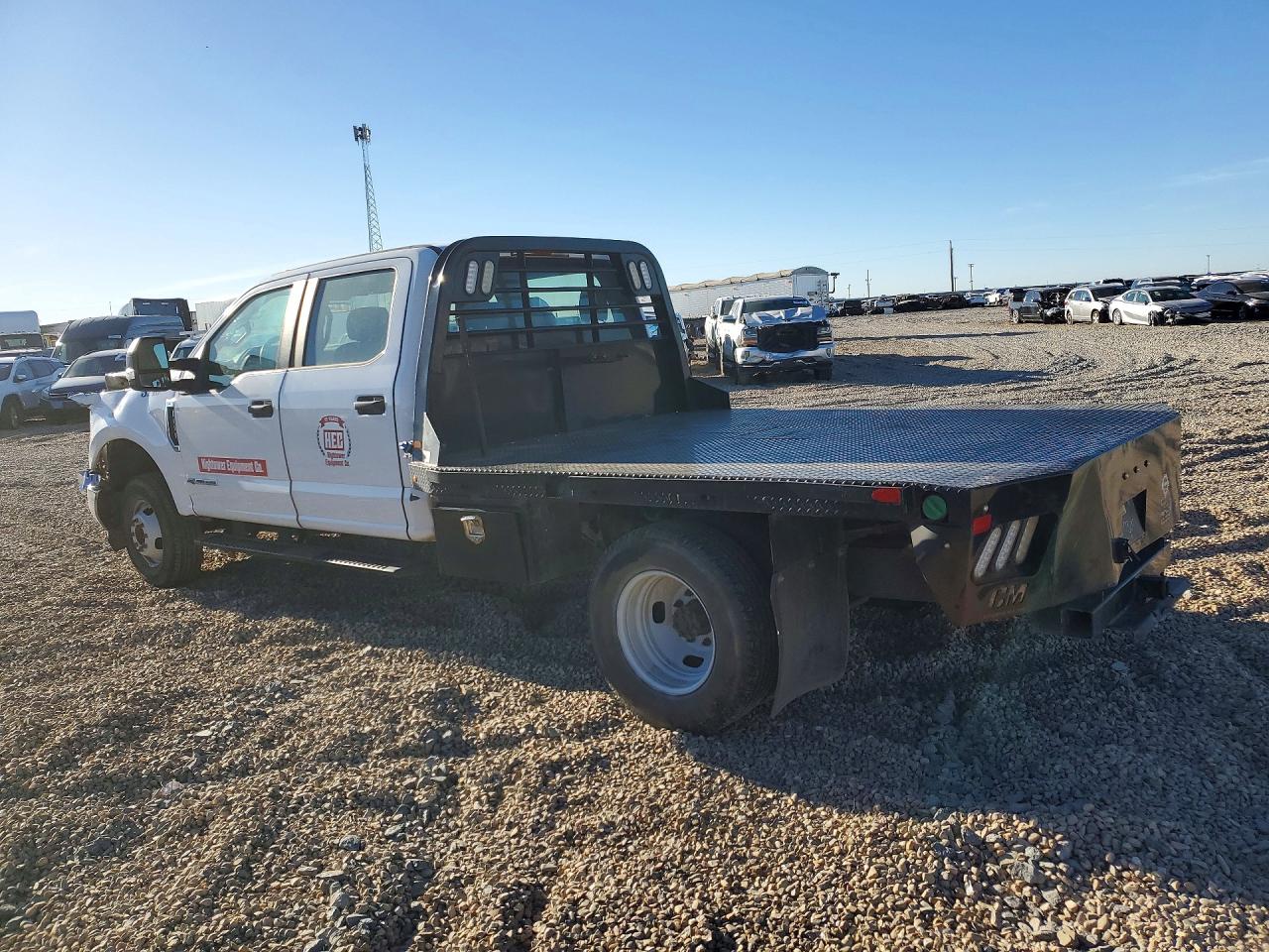 2018 FORD F350 SUPER DUTY FLATBED TRUCK photo 2
