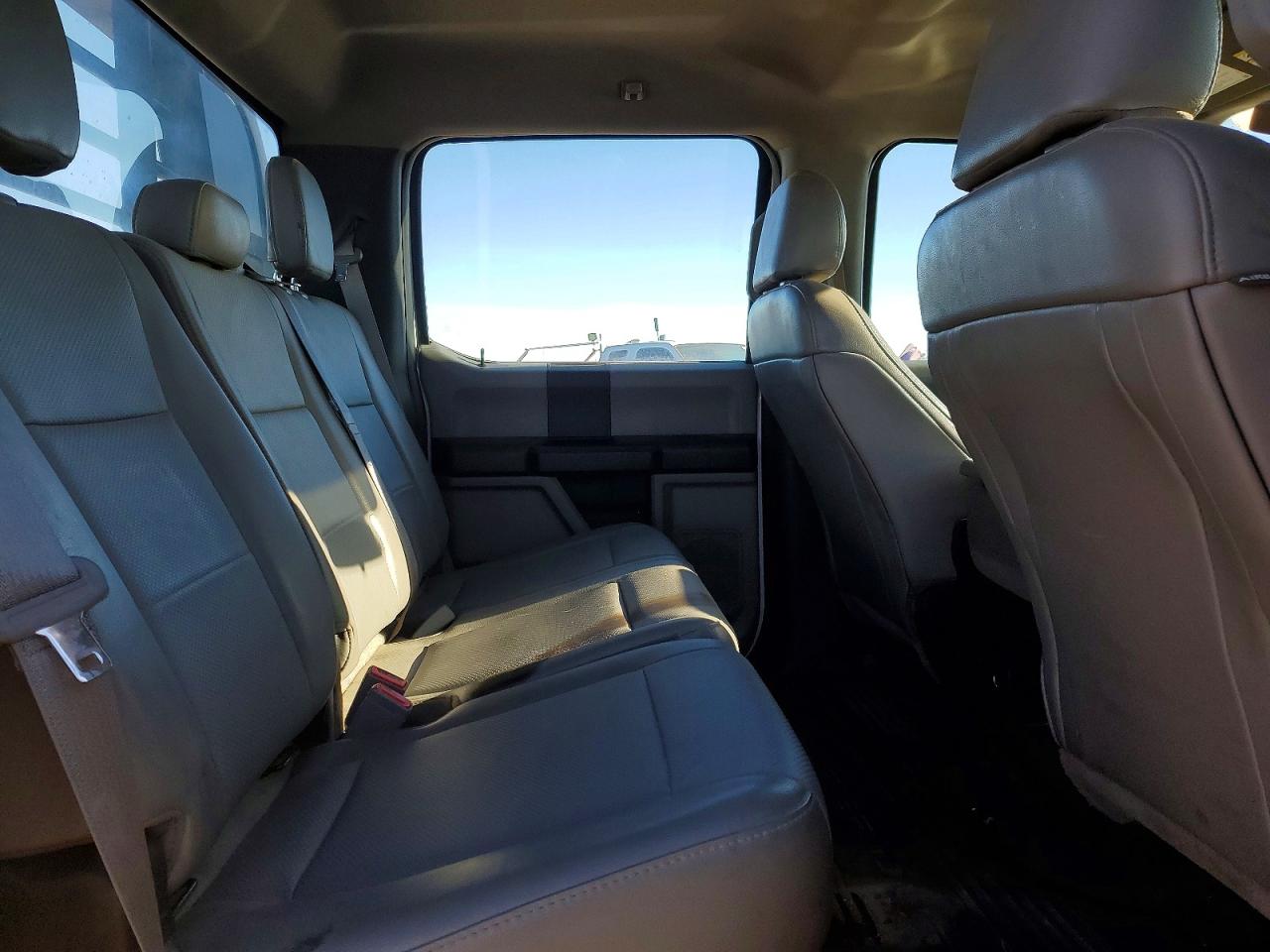 2018 FORD F350 SUPER DUTY FLATBED TRUCK photo 10