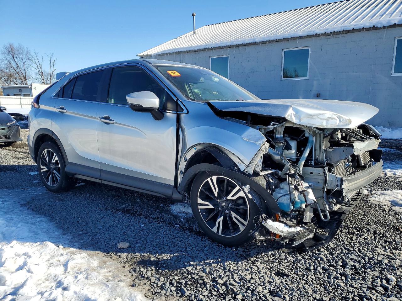2023 MITSUBISHI ECLIPSE CROSS SE photo 4