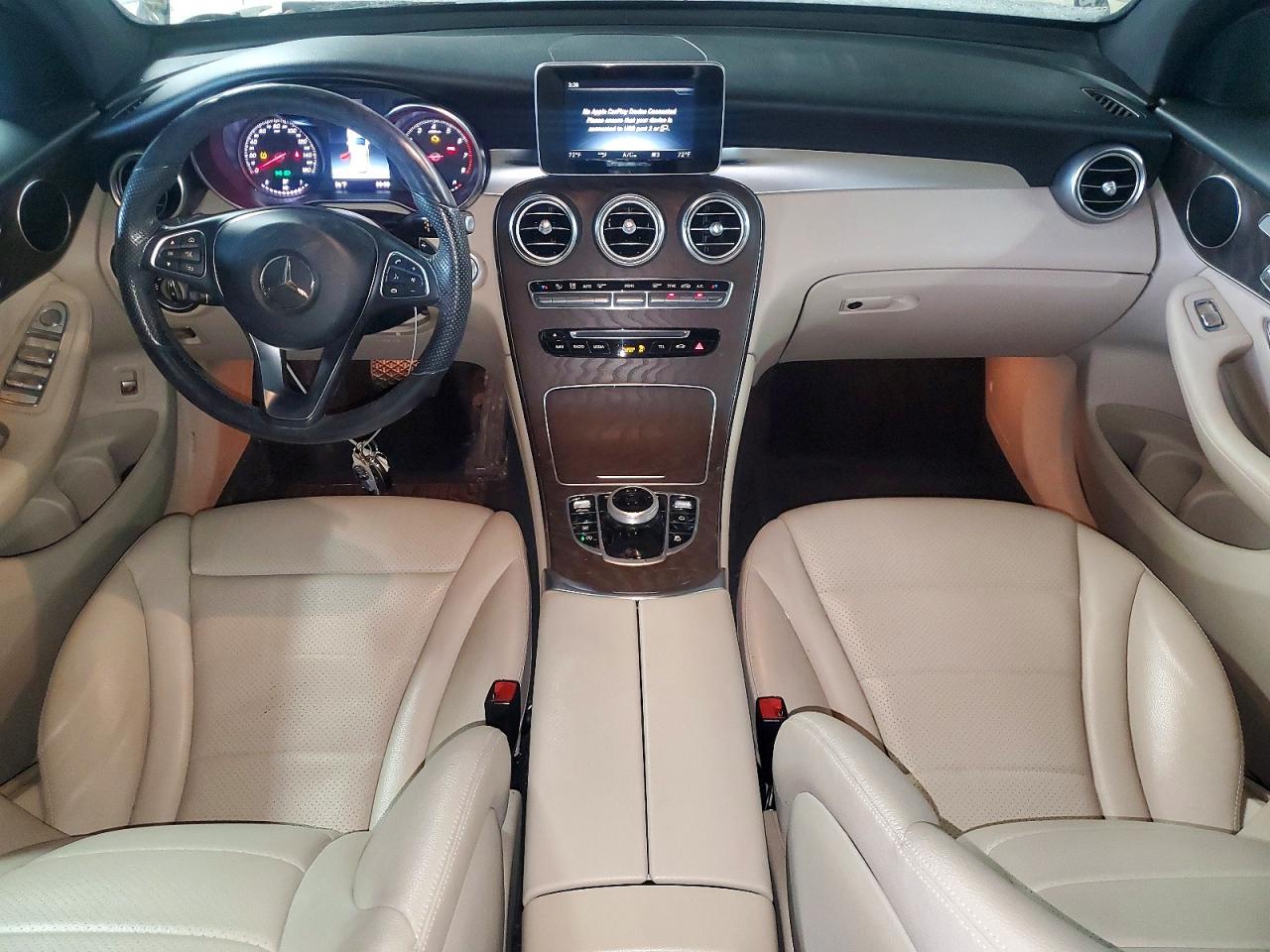 2018 MERCEDES-BENZ GLC 300 4MATIC photo 8