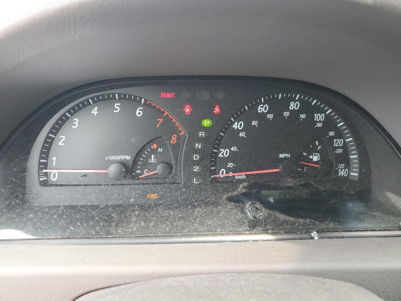 2002 TOYOTA CAMRY LE photo 17
