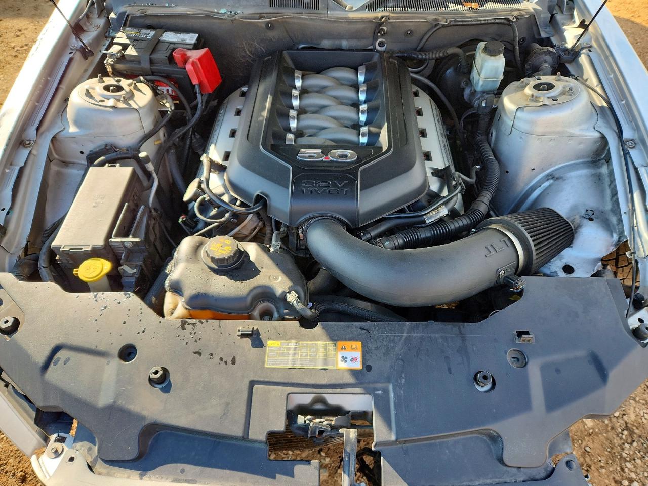 2012 FORD MUSTANG GT photo 11