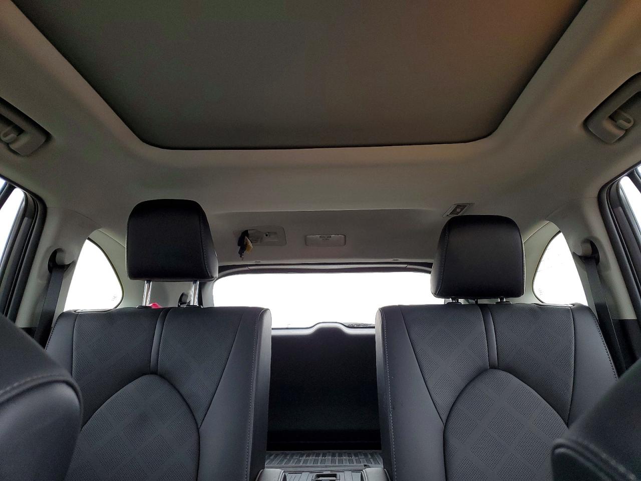 2021 TOYOTA HIGHLANDER PLATINUM photo 19