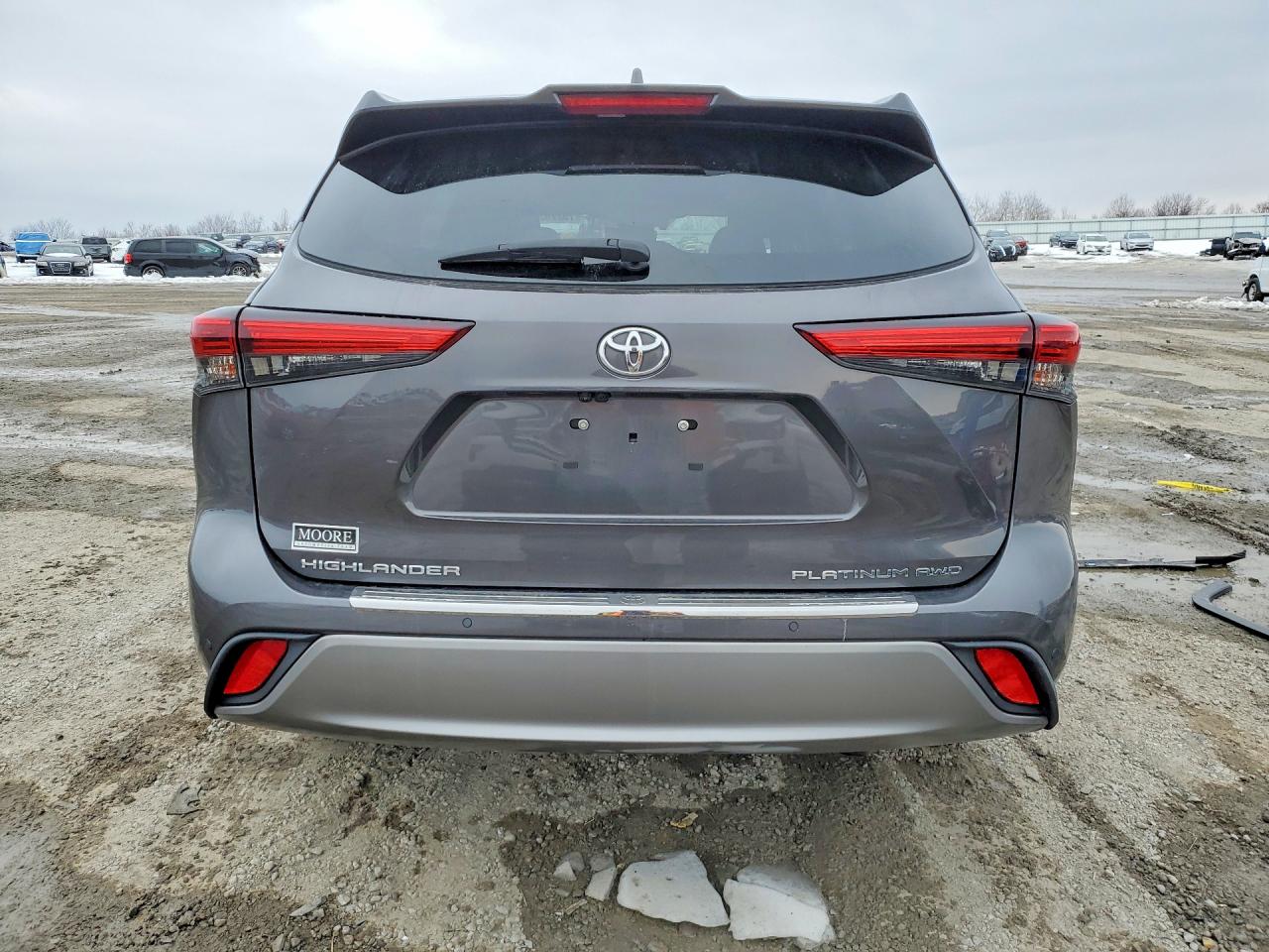 2021 TOYOTA HIGHLANDER PLATINUM photo 11