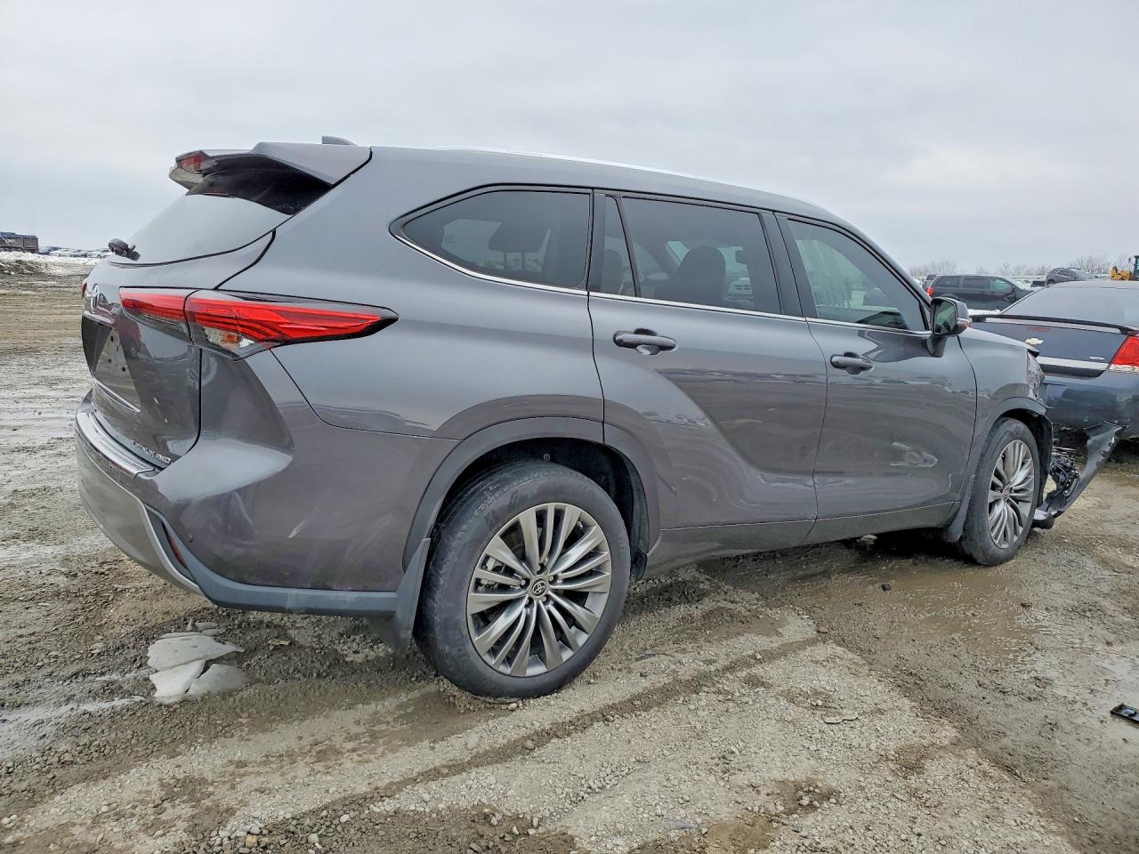 2021 TOYOTA HIGHLANDER PLATINUM photo 5
