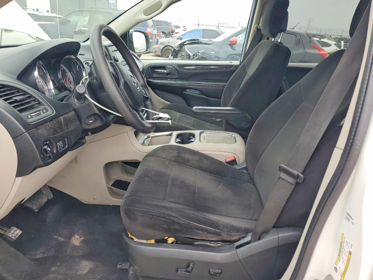 2012 DODGE GRAND CARAVAN SXT photo 13