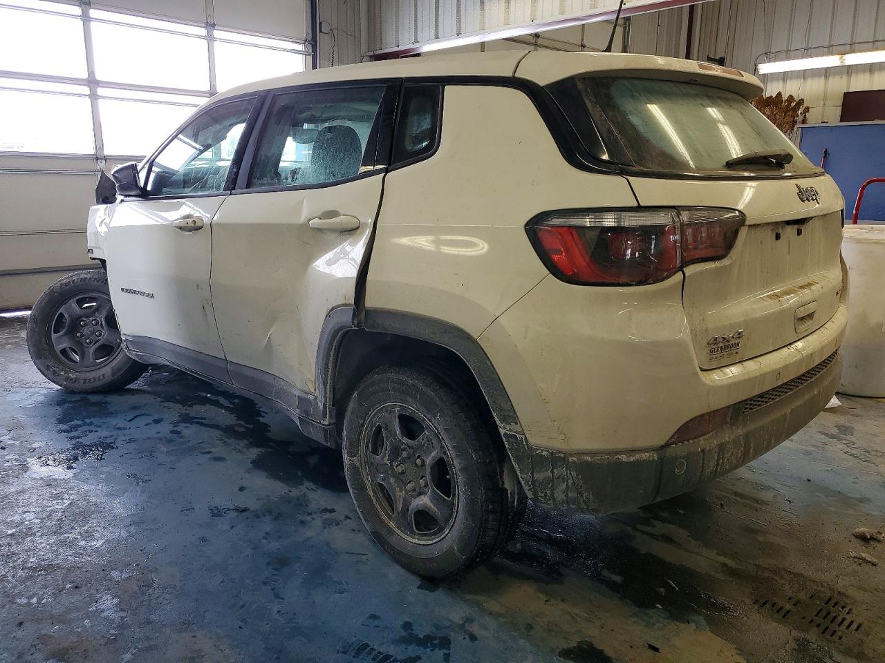 2019 JEEP COMPASS SPORT photo 2