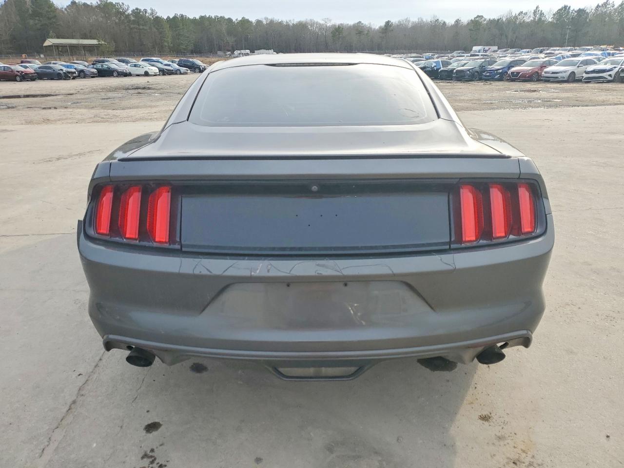 2017 FORD MUSTANG photo 11