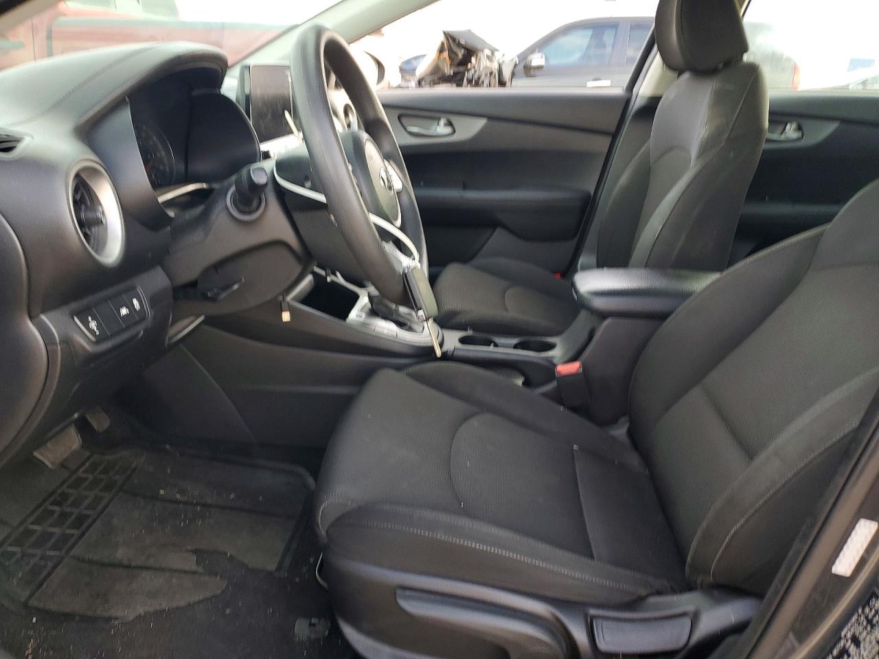 2021 KIA FORTE LXS photo 13