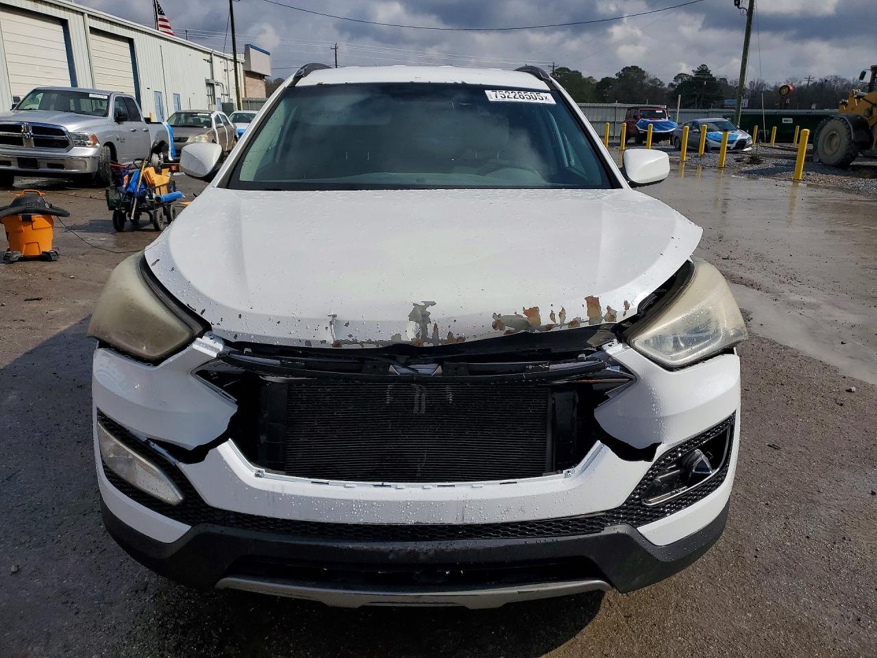 2015 HYUNDAI SANTA FE SPORT 2.4L photo 9
