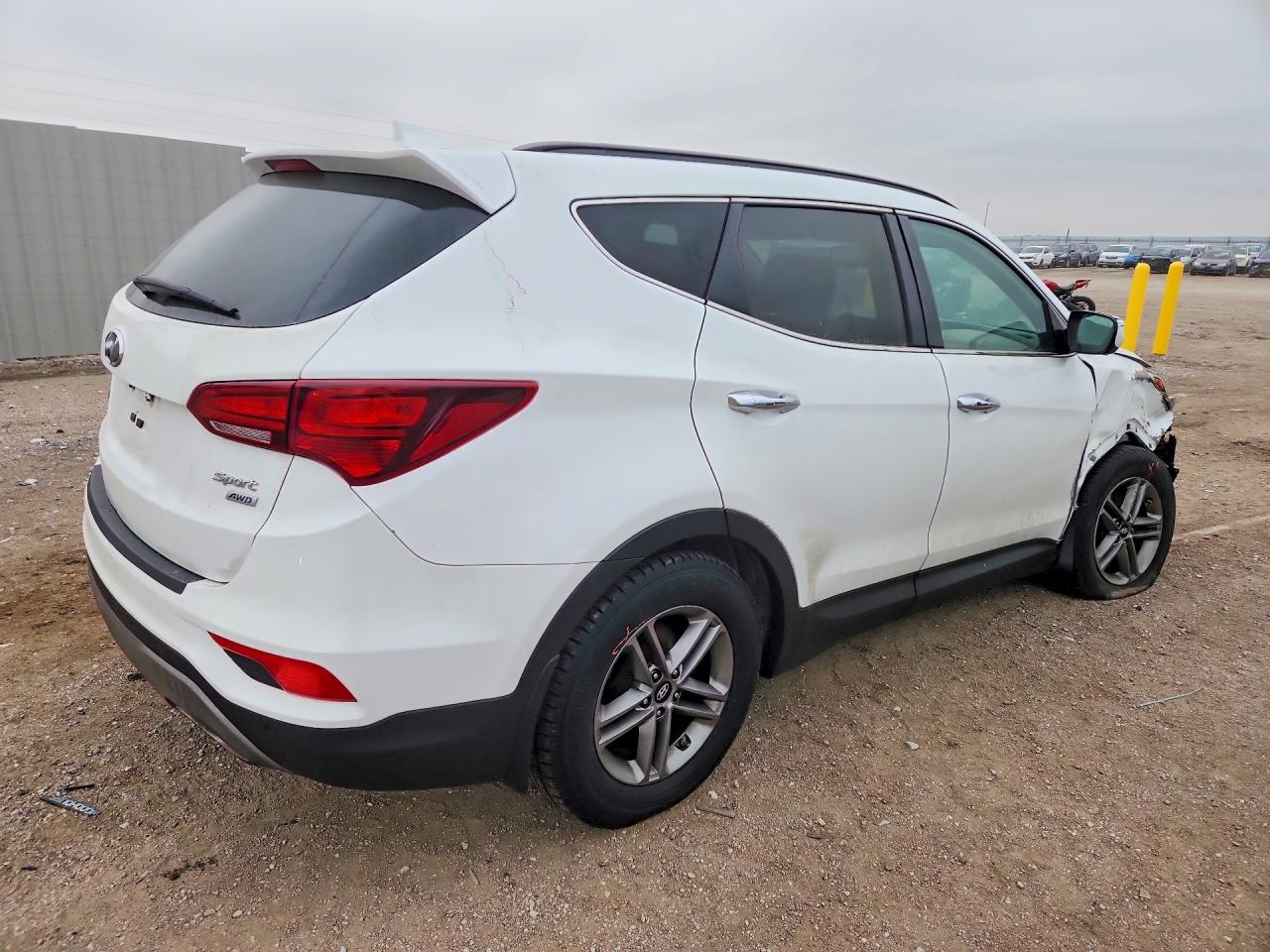 2017 HYUNDAI SANTA FE SPORT 2.4L photo 5