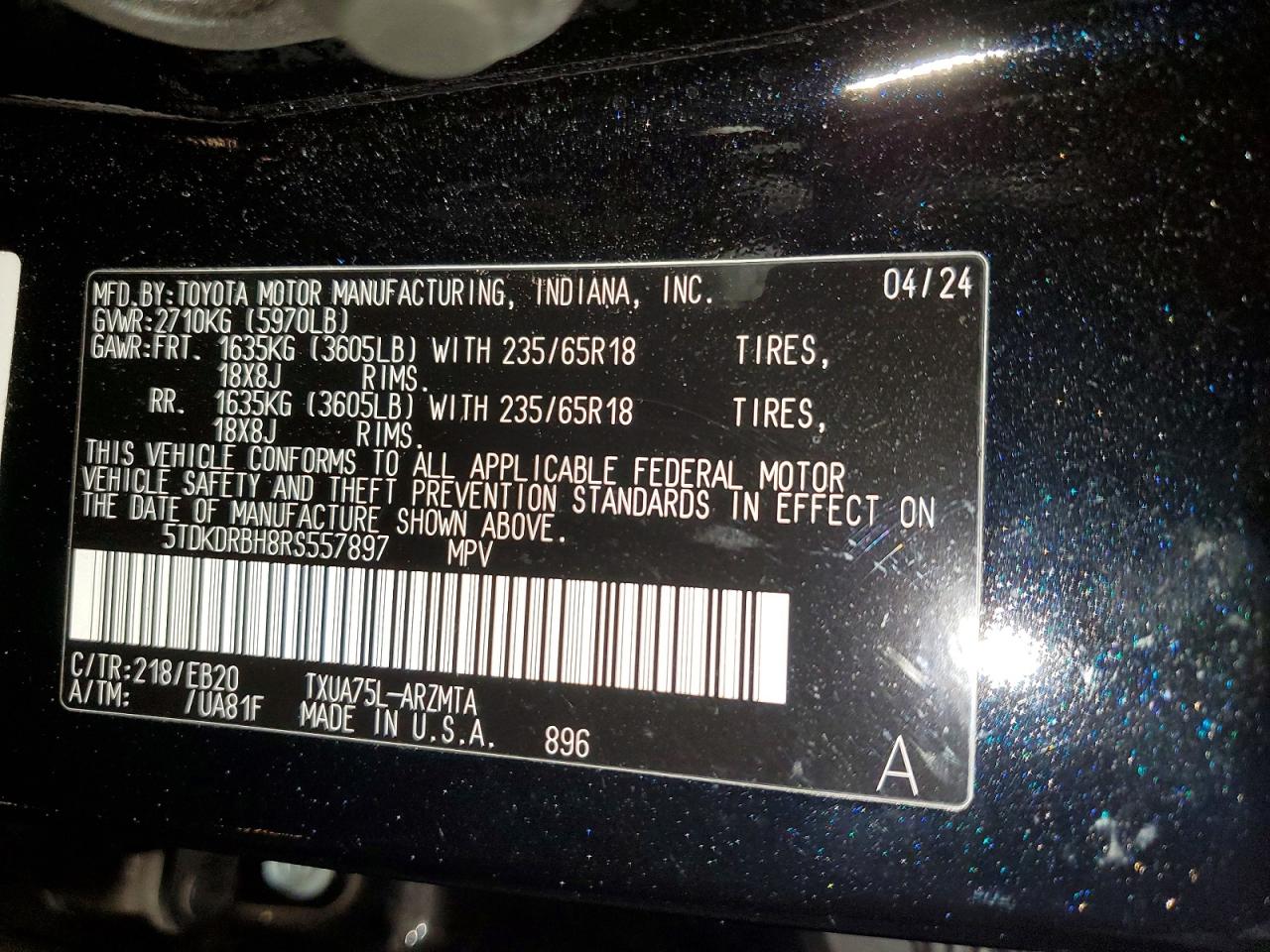 2024 TOYOTA HIGHLANDER LE photo 25