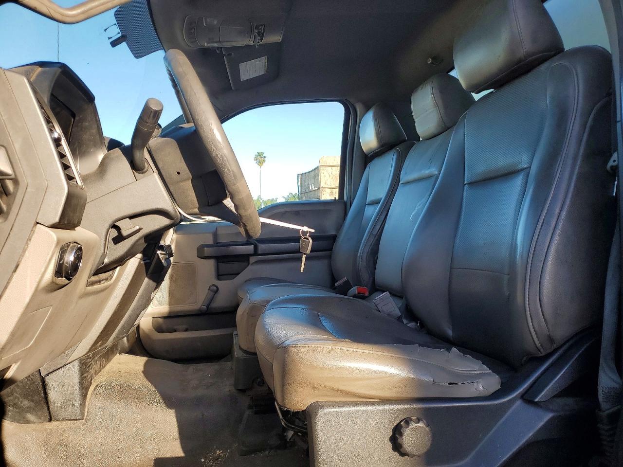 2019 FORD F550 SUPER DU photo 13