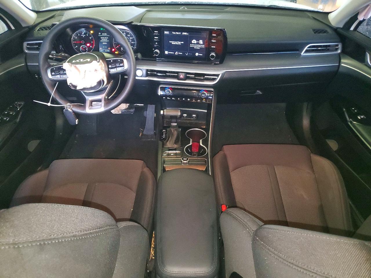 2023 KIA K5 LXS photo 8