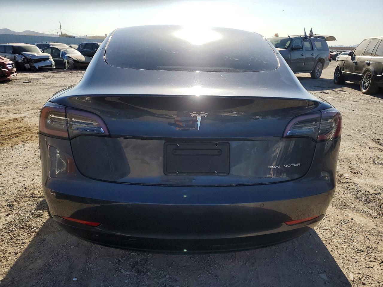 2022 TESLA MODEL 3 photo 11