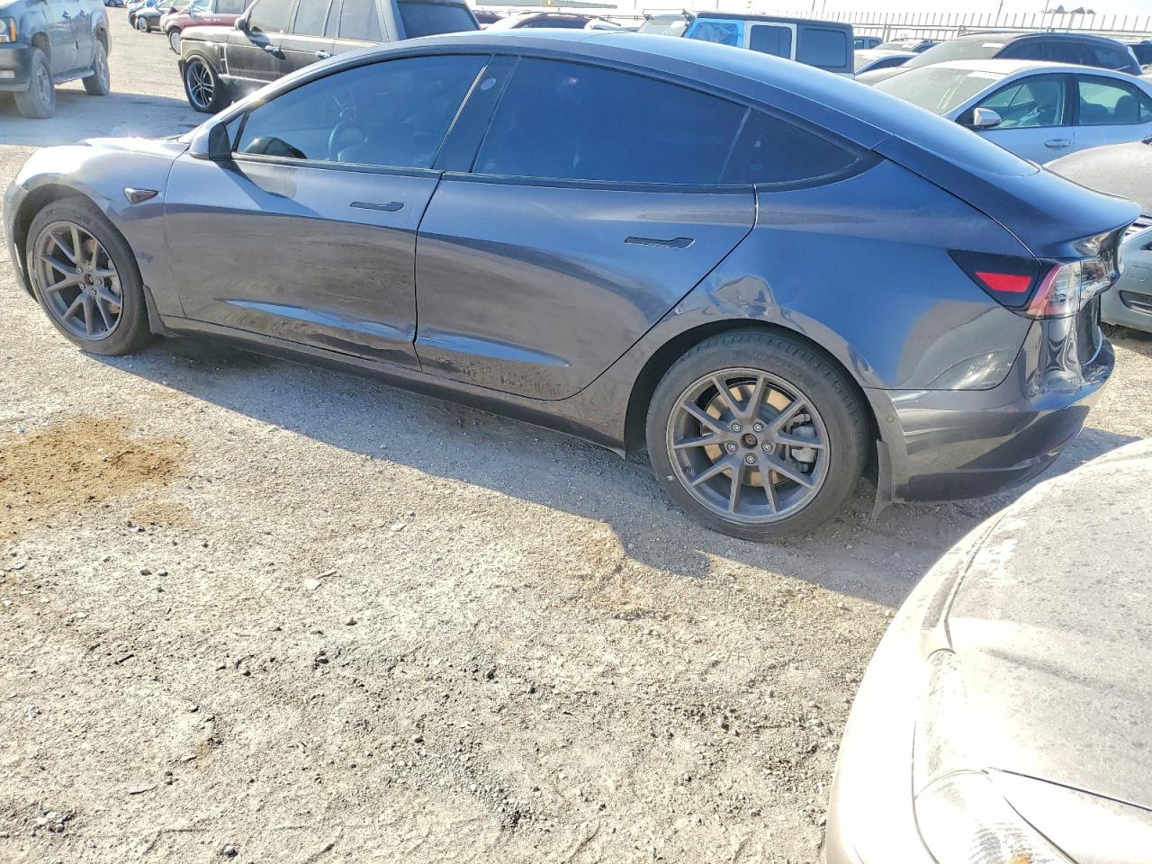 2022 TESLA MODEL 3 photo 3