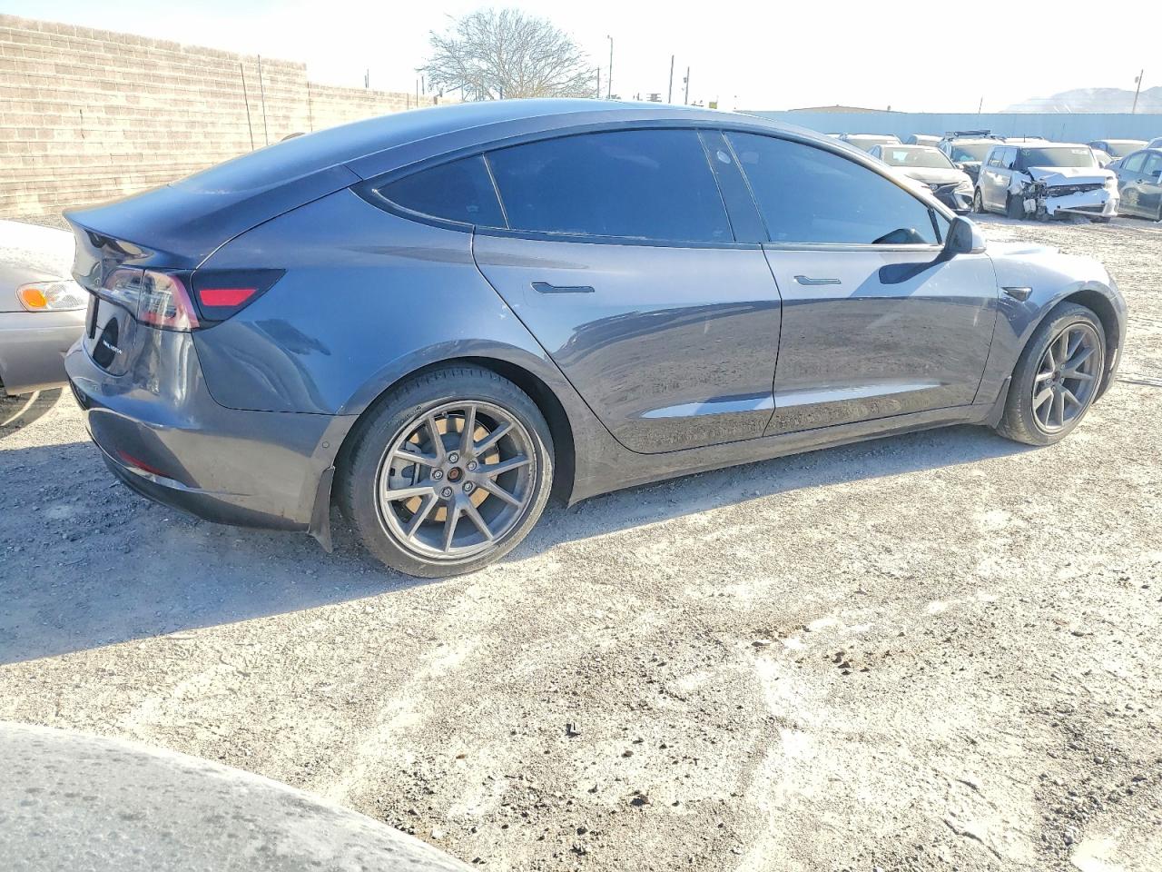 2022 TESLA MODEL 3 photo 5