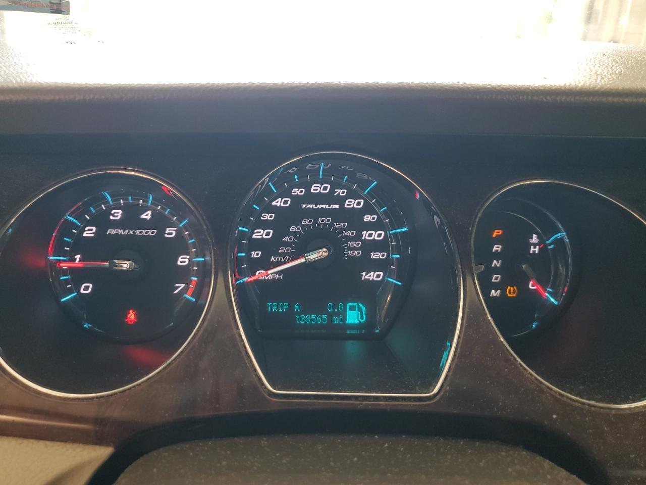 2012 FORD TAURUS SEL photo 25
