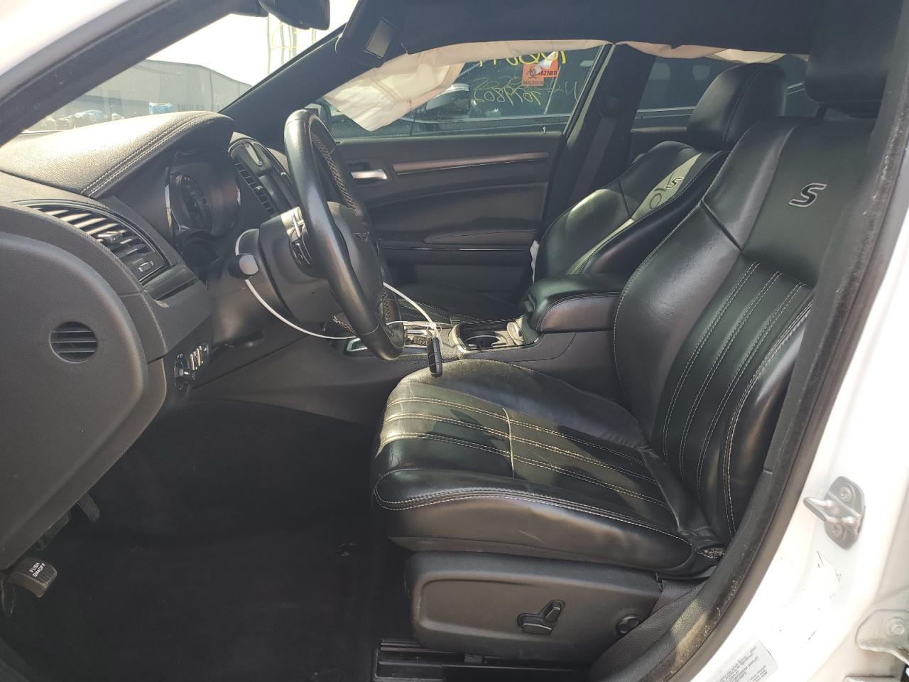 2020 CHRYSLER 300 S photo 13