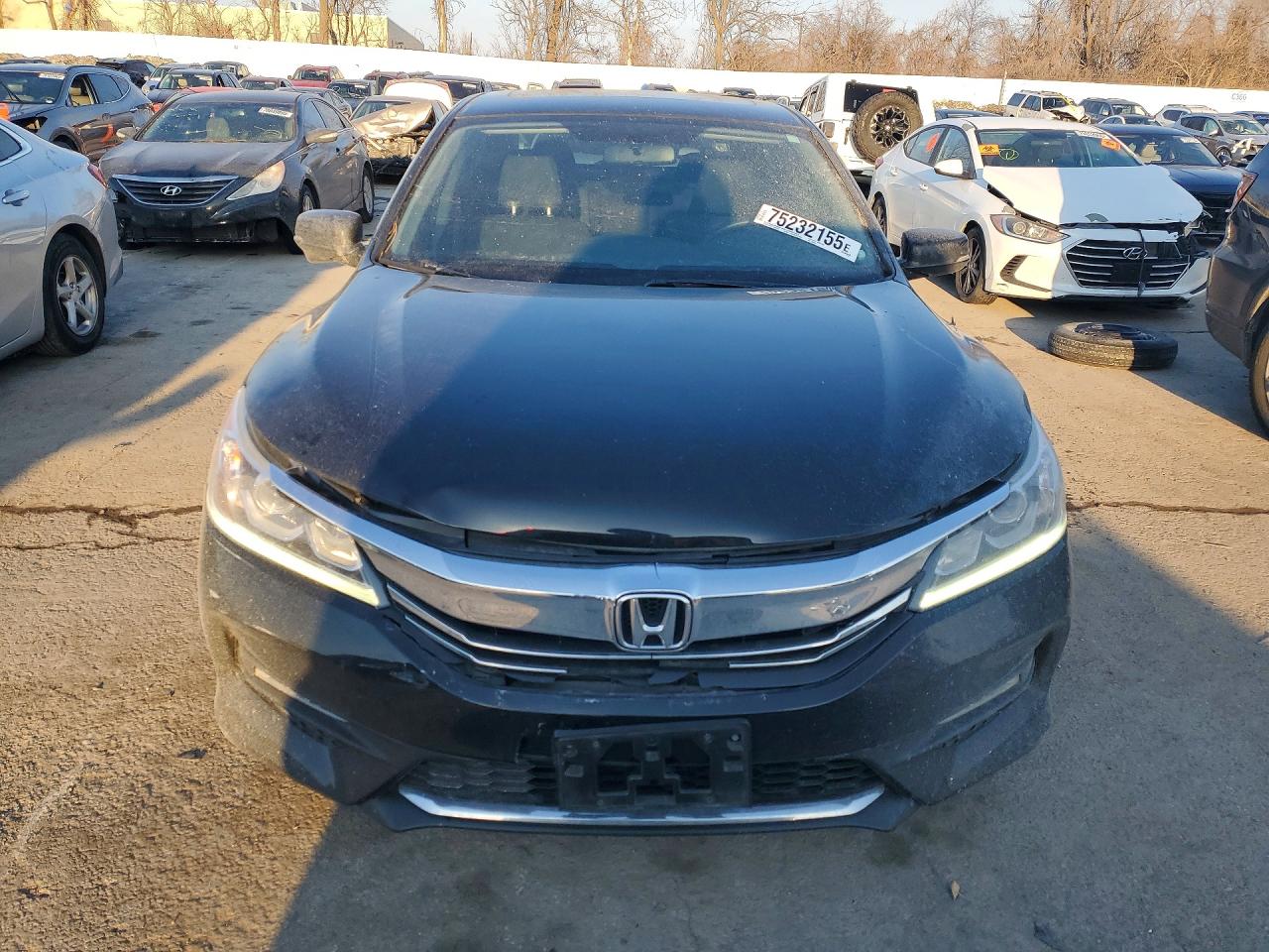 2016 HONDA ACCORD EX photo 9