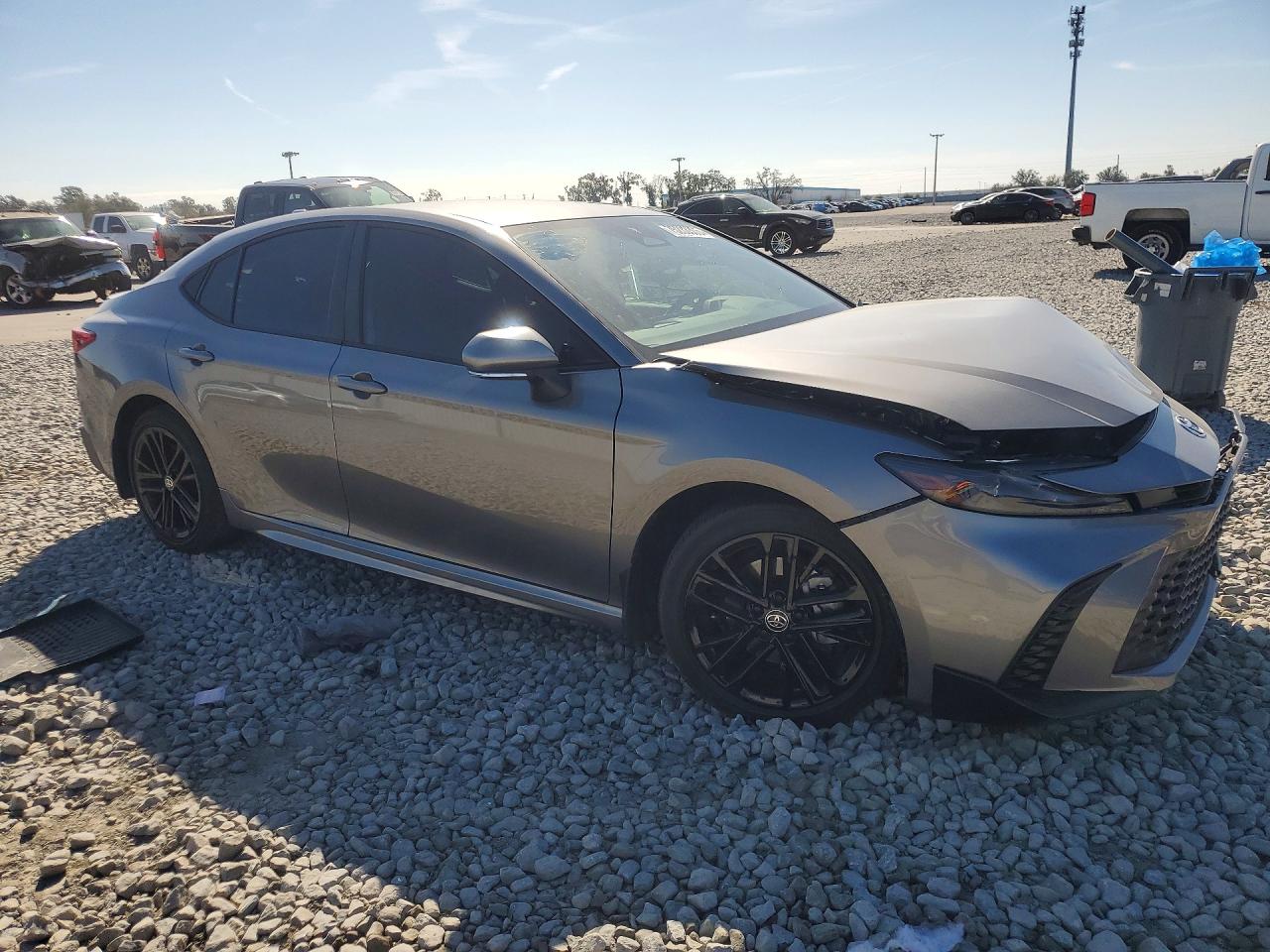 2025 TOYOTA CAMRY SE photo 10
