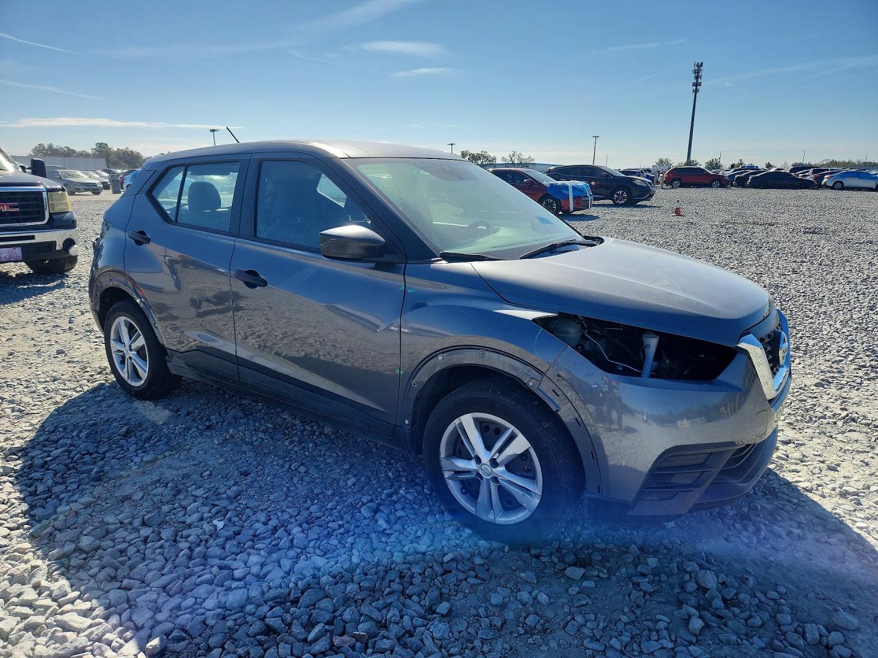 2020 NISSAN KICKS S photo 7