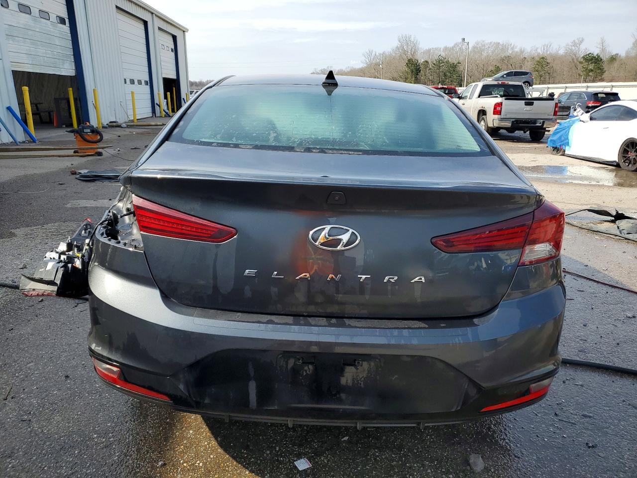 2020 HYUNDAI ELANTRA LIMITED photo 11