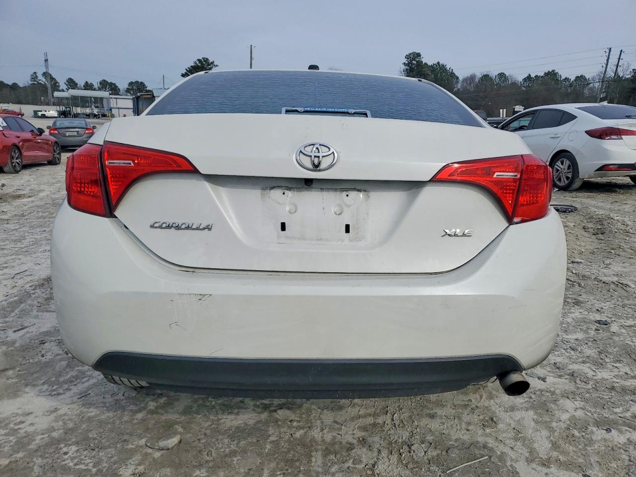 2019 TOYOTA COROLLA L photo 11