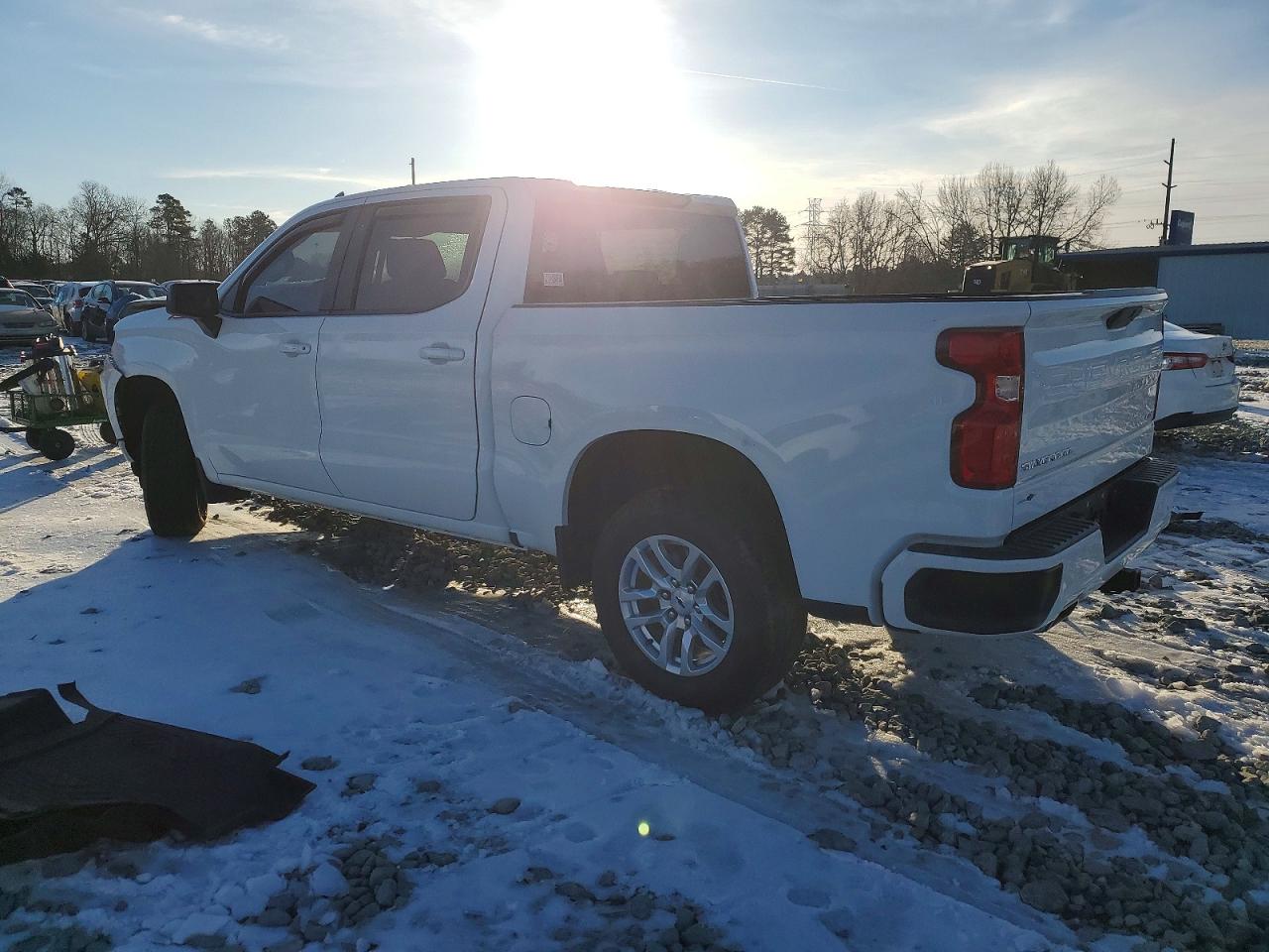 2021 CHEVROLET SILVERADO K1500 RST photo 2