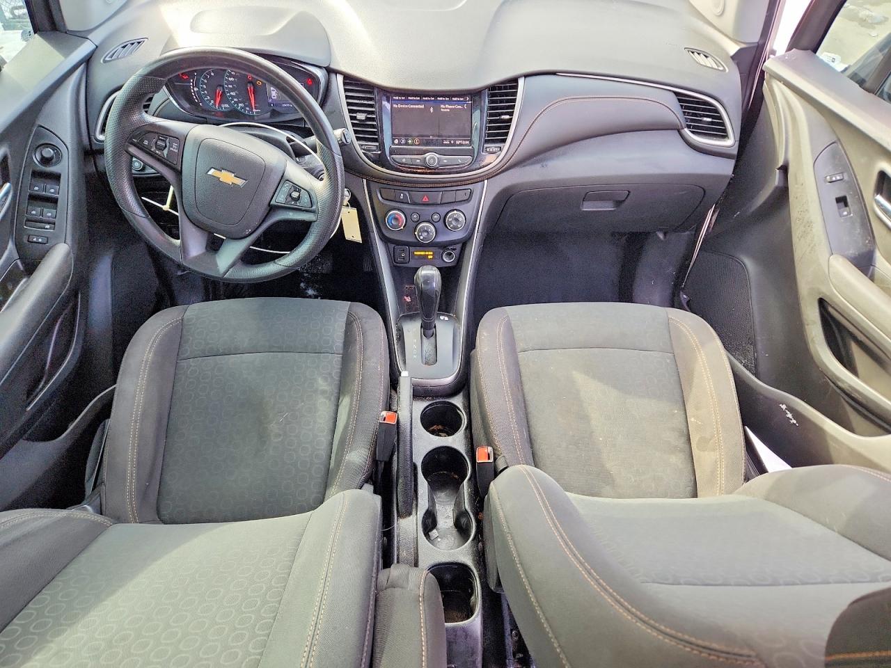 2020 CHEVROLET TRAX LS photo 22