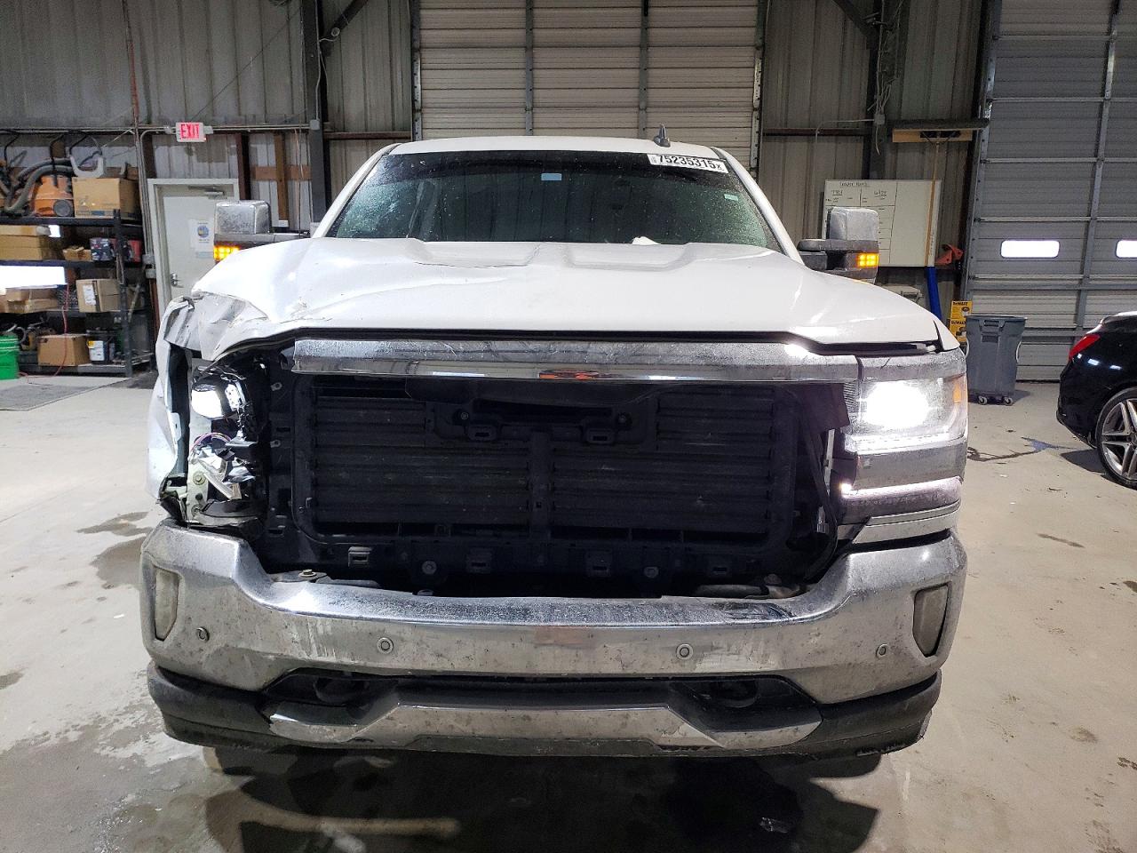 2017 CHEVROLET SILVERADO K1500 LTZ photo 5