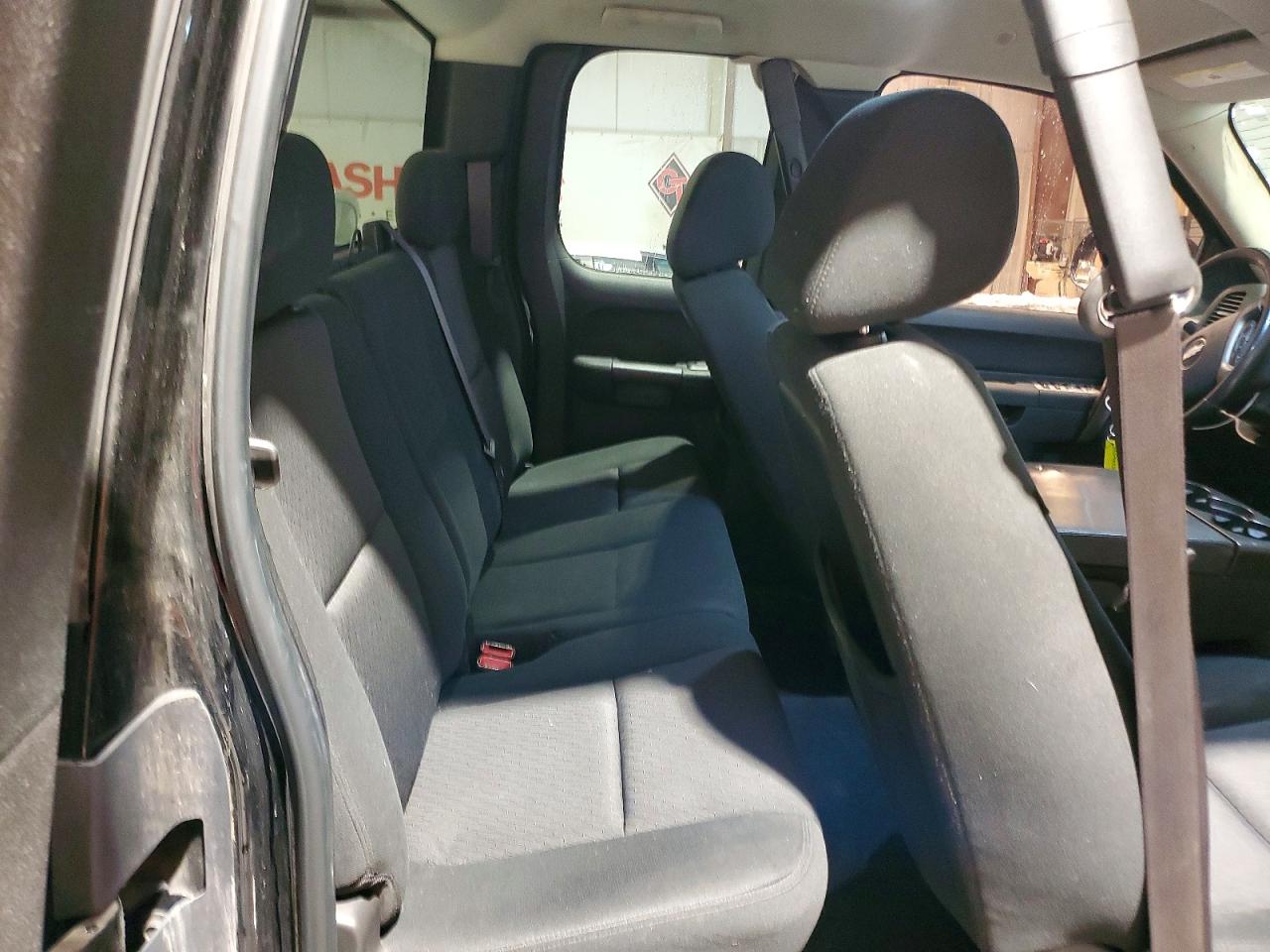 2010 CHEVROLET SILVERADO K1500 LT photo 10