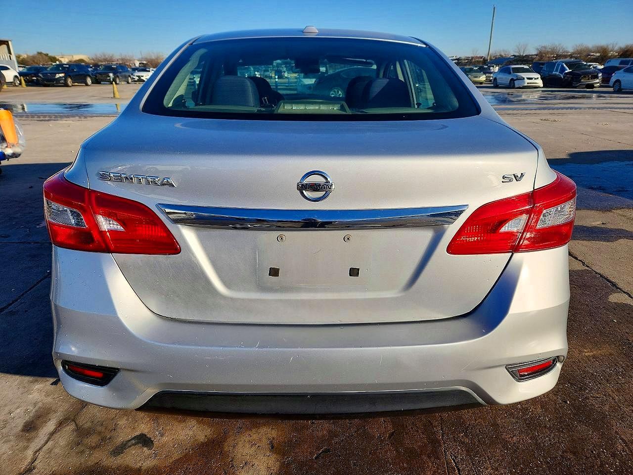 2019 NISSAN SENTRA SV photo 11