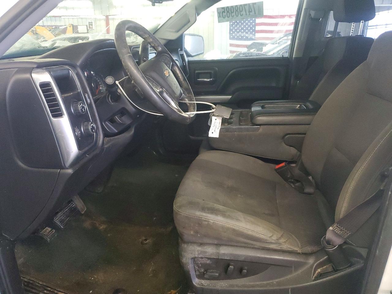 2016 CHEVROLET SILVERADO K1500 LT photo 13