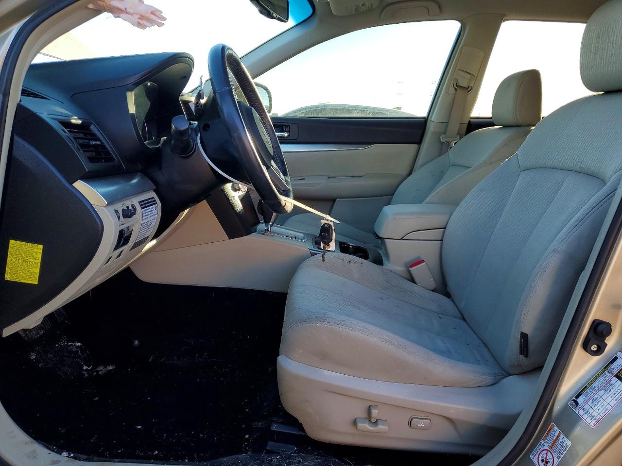 2010 SUBARU OUTBACK 2.5I PREMIUM photo 13