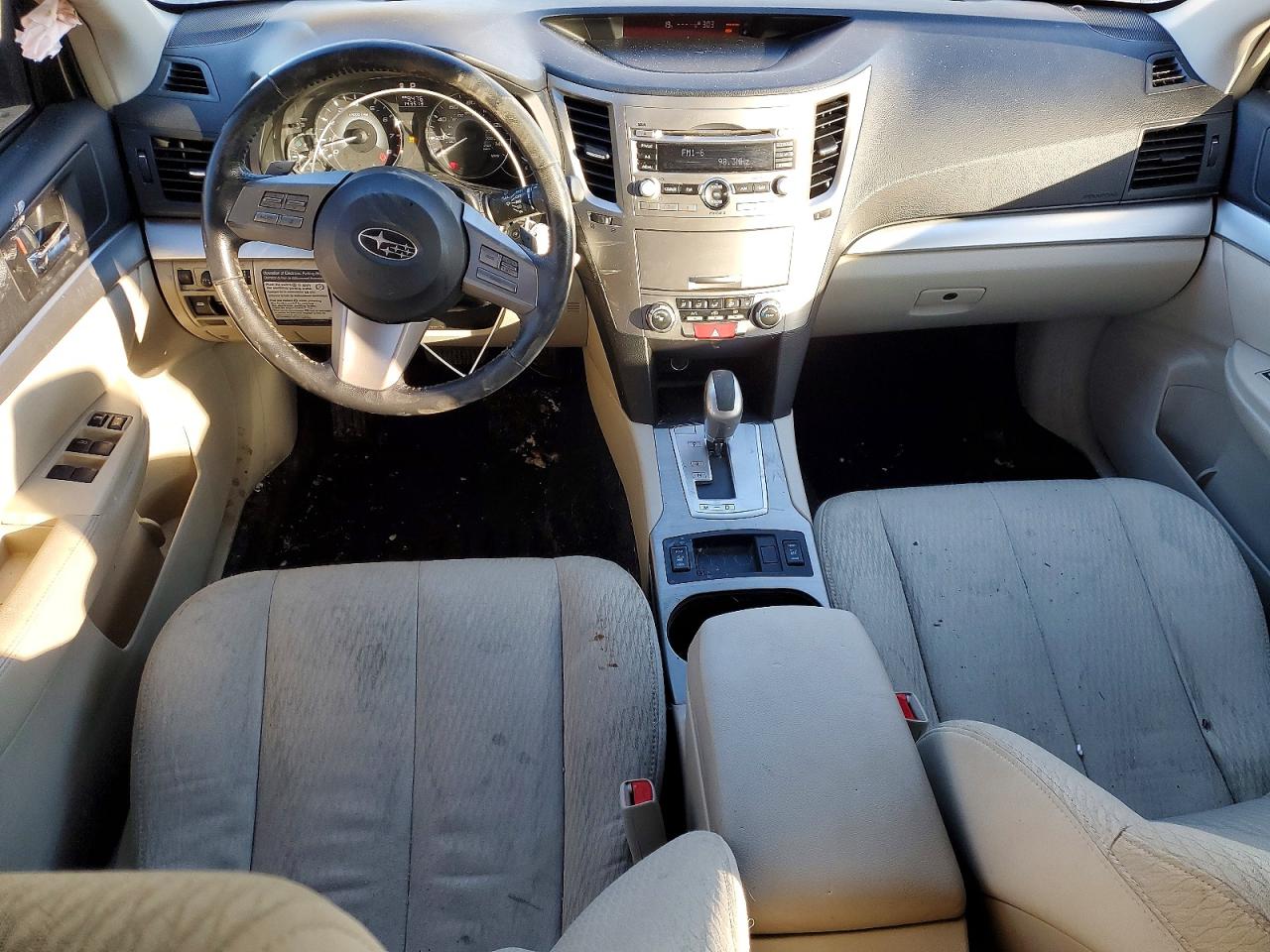 2010 SUBARU OUTBACK 2.5I PREMIUM photo 15