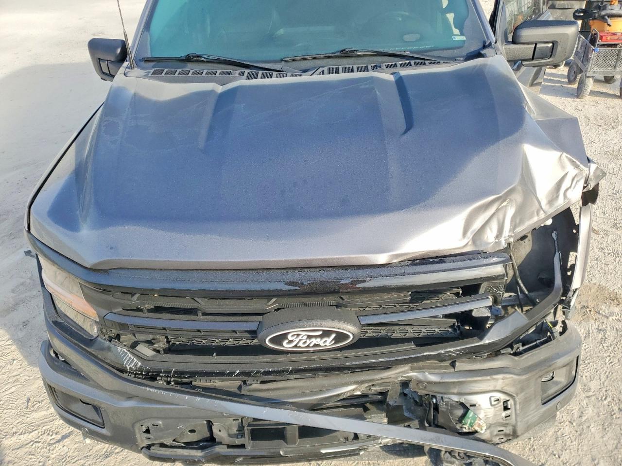 2024 FORD F150 XLT photo 31