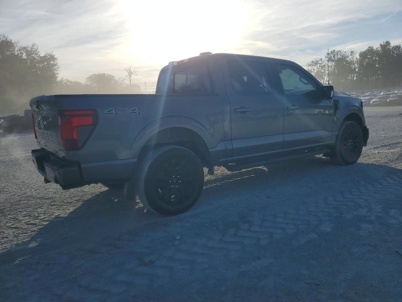 2024 FORD F150 XLT photo 7