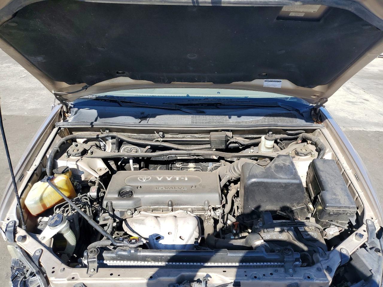 2004 TOYOTA HIGHLANDER BASE photo 21