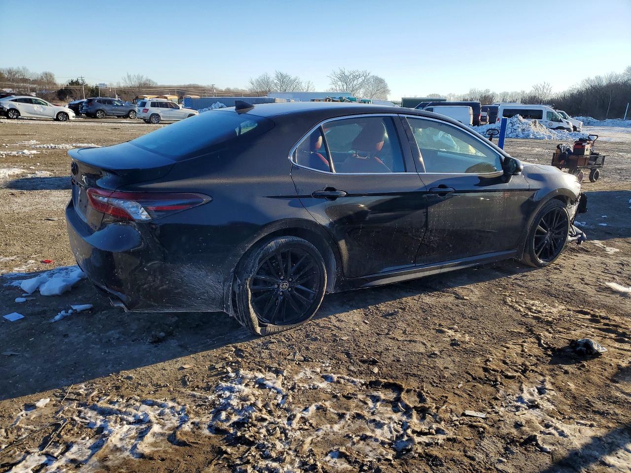 2022 TOYOTA CAMRY XSE photo 7