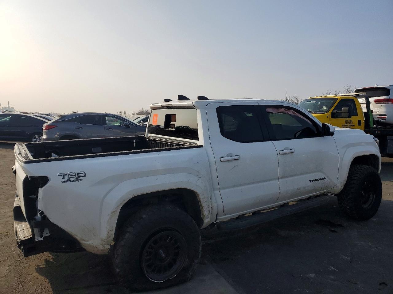 2025 TOYOTA TACOMA DOUBLE CAB photo 7