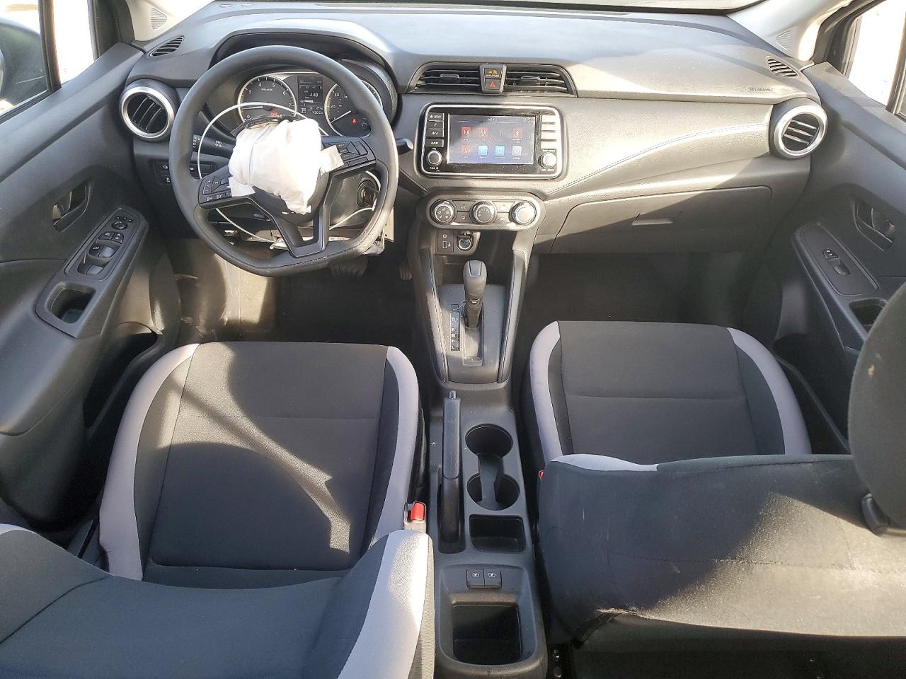 2025 NISSAN VERSA S photo 15