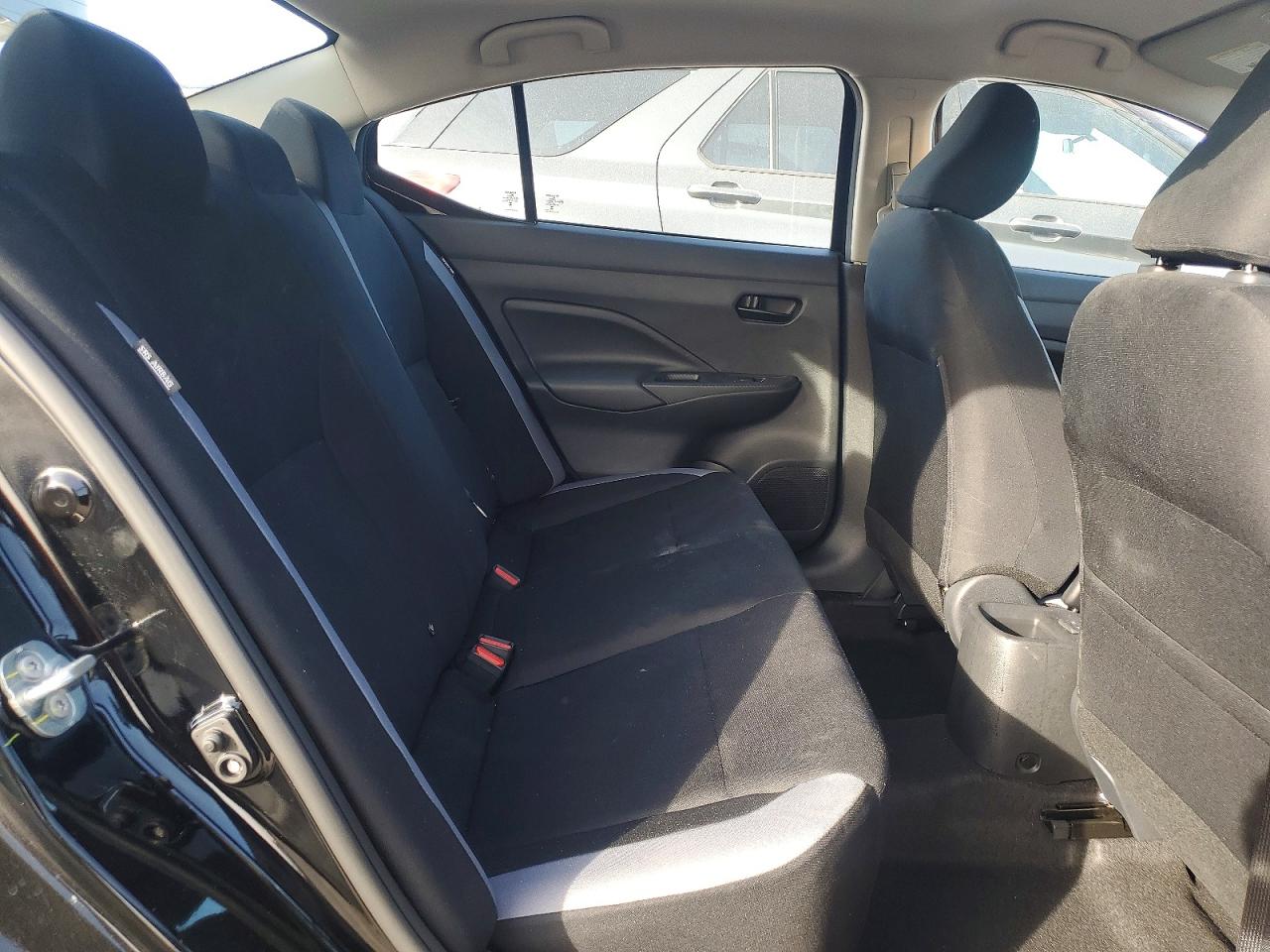 2025 NISSAN VERSA S photo 19