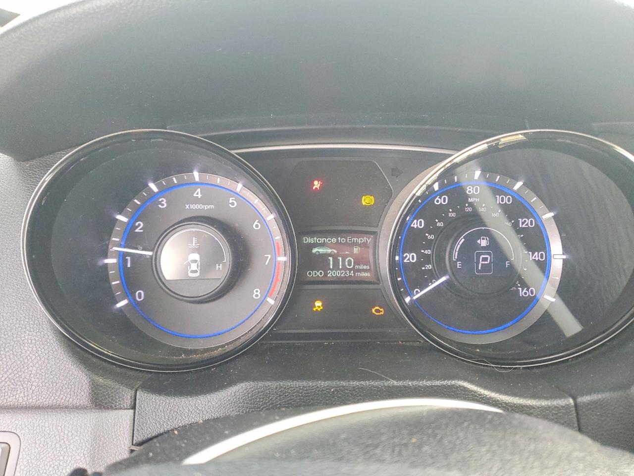 2013 HYUNDAI SONATA GLS photo 25