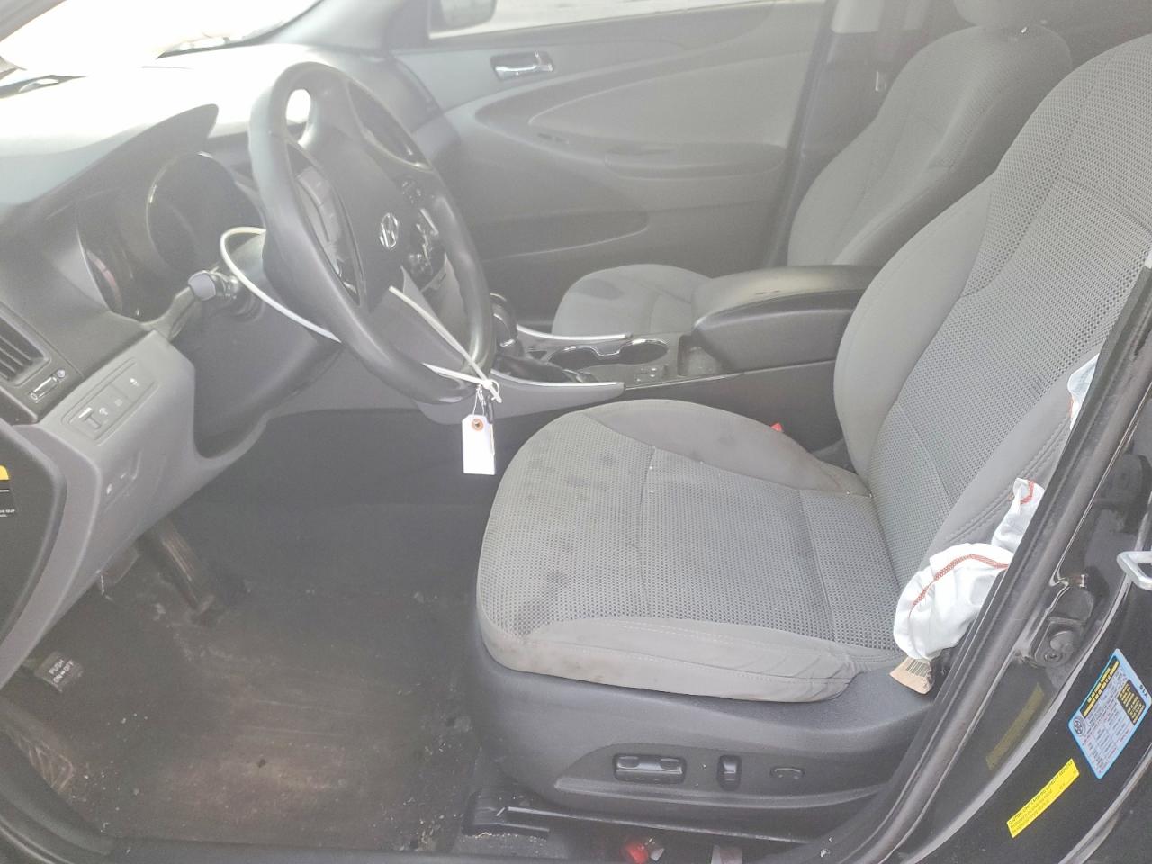 2013 HYUNDAI SONATA GLS photo 19