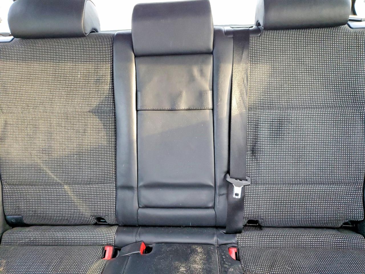 2005 BMW X5 4.8IS photo 10