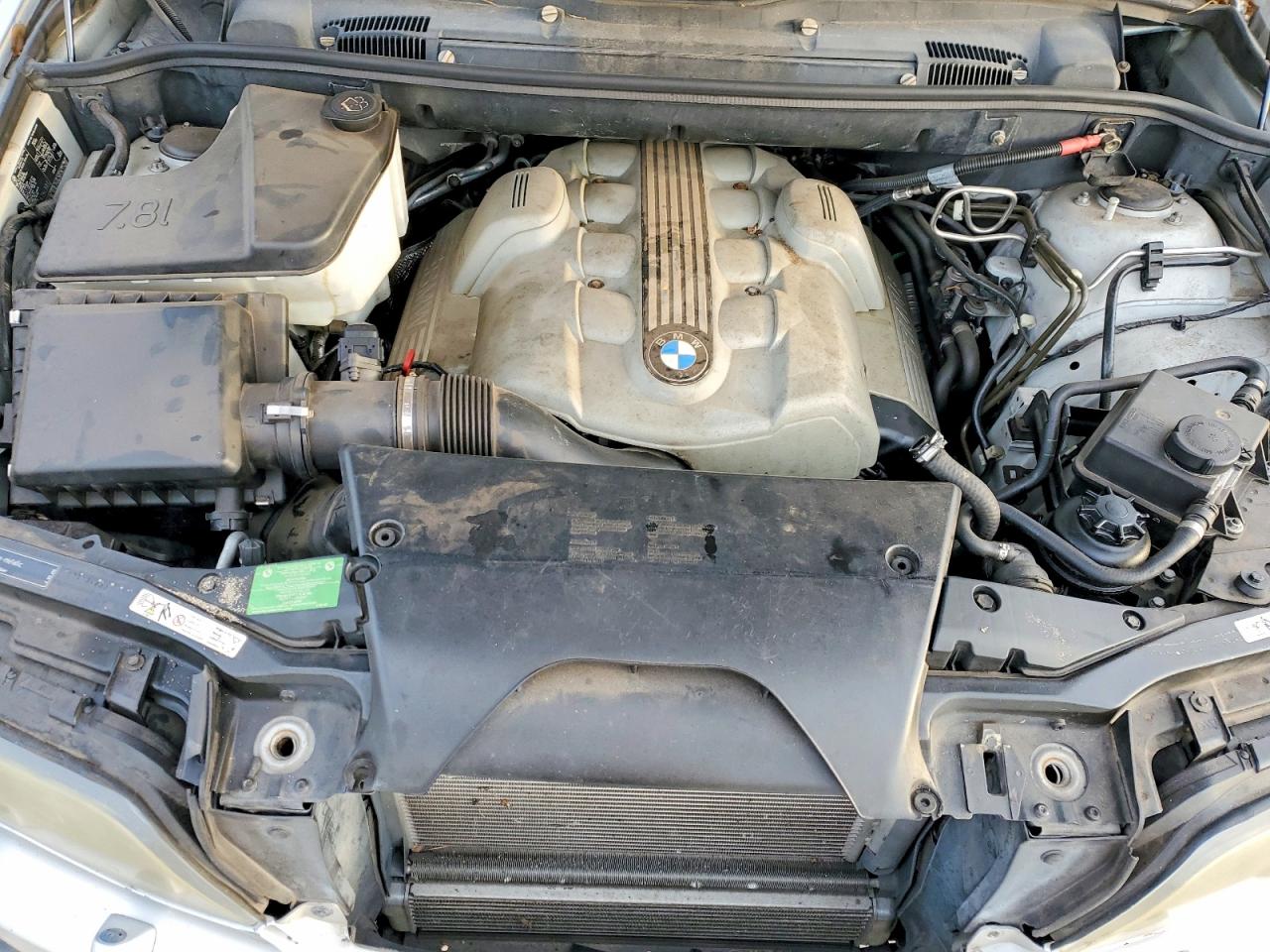 2005 BMW X5 4.8IS photo 12