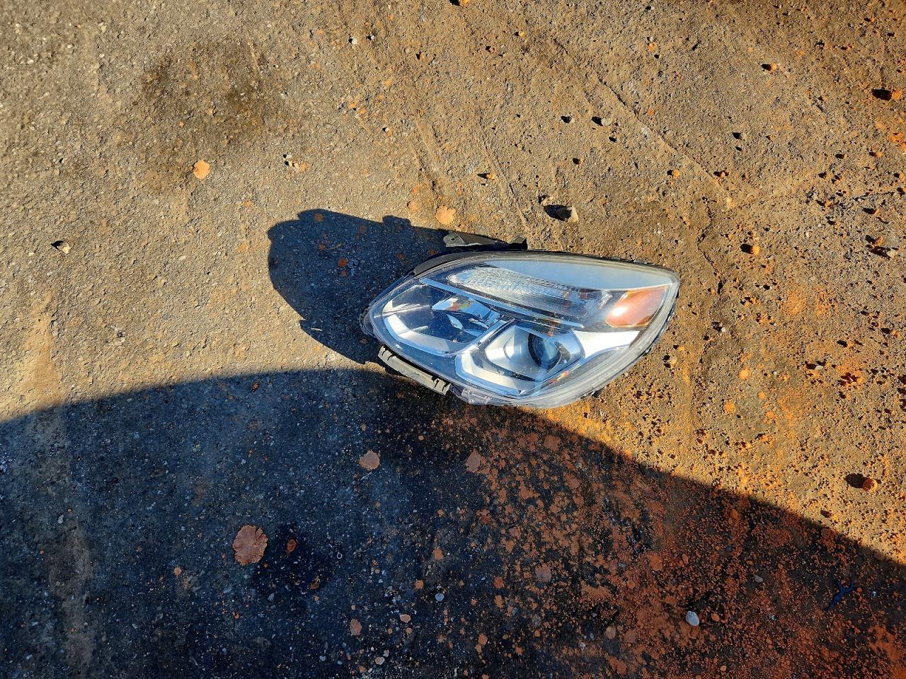 2013 TOYOTA CAMRY LE photo 23
