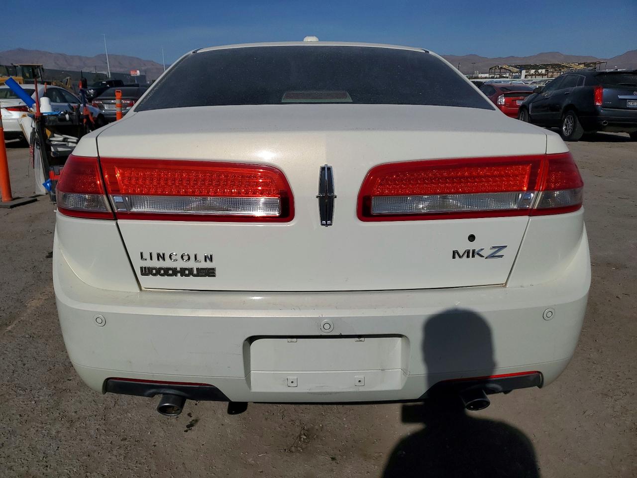 2012 LINCOLN MKZ photo 11